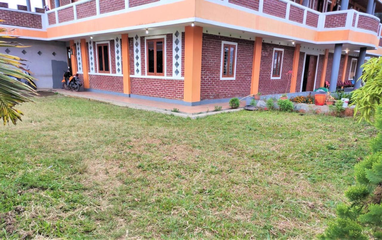 Cikareumbi Villa Lembang Bunda מראה חיצוני תמונה